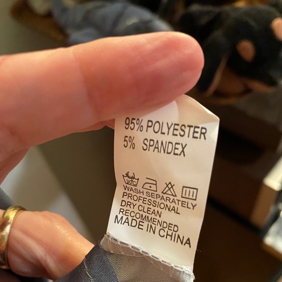 Short-sleeved floral top - Picture 3 of 4